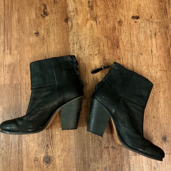 Rag & Bone Black Leather Booties sz 37 - Picture 5 of 12